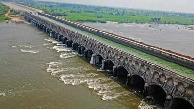 Himayat Sagar and Osman Sagar gates opened, warning issued