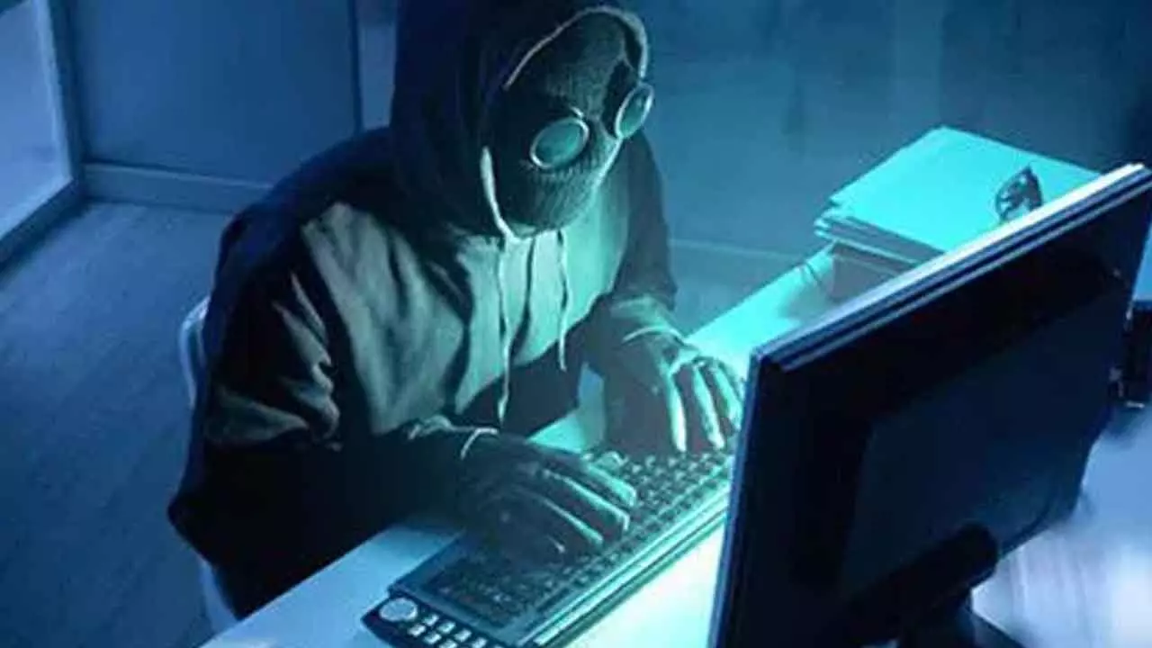 Hyderabad man loses Rs 6.5 lakh in dating scam online