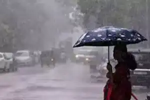 Hyderabad Weather Alert: Light Rain and Thunderstorms