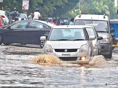 IMD issues heavy rain warning for today