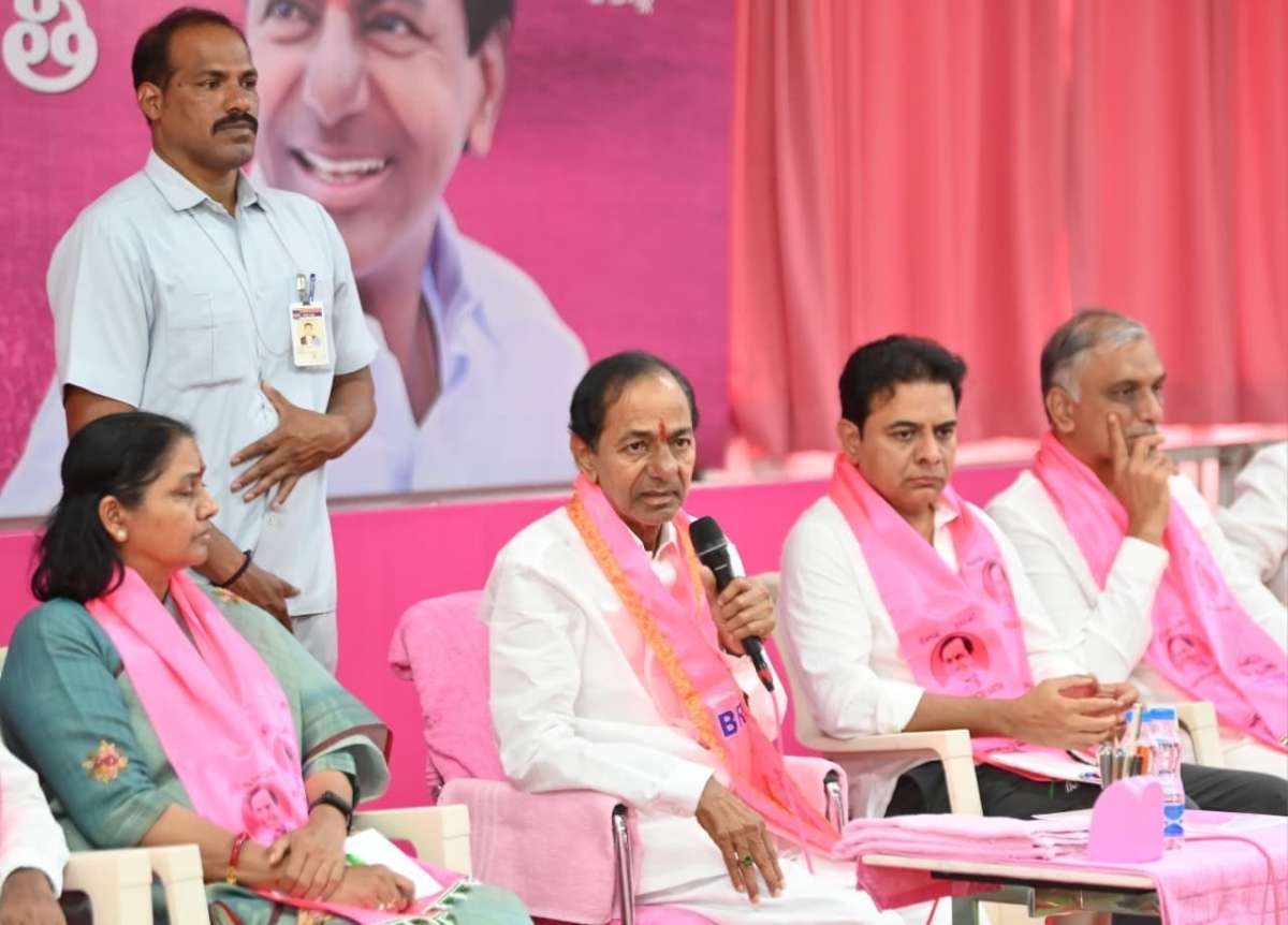 KCR Predicts BRS Victory in Jubilee Hills, Criticises Congress Failures