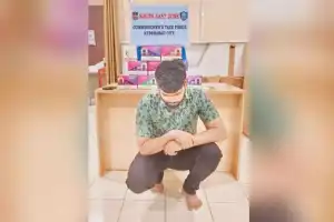 Police catch e-cigarette seller