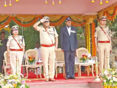 Police Chief Jitender receives emotional farewell upon retirement