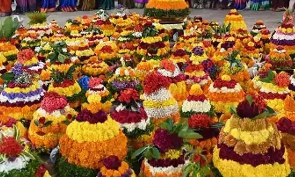 Telangana Culture Celebrated at Detroit Bathukamma