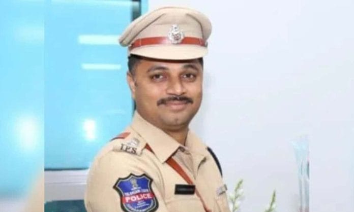 Thief attacks police officer in Hyderabad, police shoot back