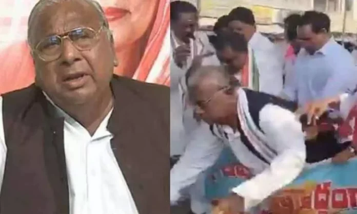 V. Hanumantha Rao Falls at Amberpet Rally During Bandh