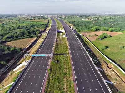 Hyderabad-Bengaluru High-Speed Corridor: 576 km Greenfield Highway to Cut Travel Time to 5 Hours