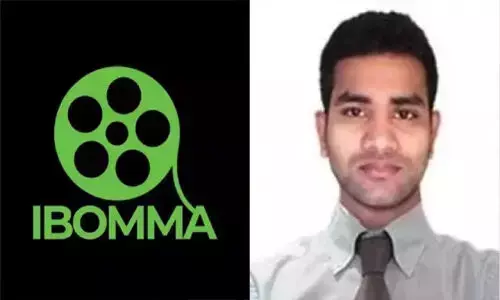 Cyber Crime Police Shock to I Bomma Ravi