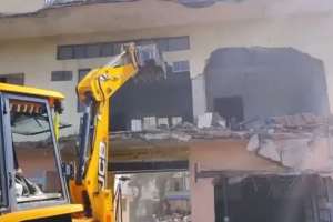 GHMC demolishes school in Hyderabad's Old City