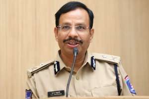 Hyderabad Police Commissioner Warns of Fake Facebook Accounts Demanding Money from Friends