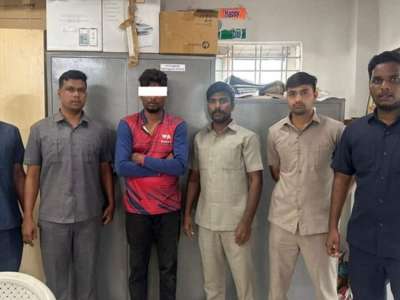 Hyderabad police confiscate 1000 kg of illegal PDS rice