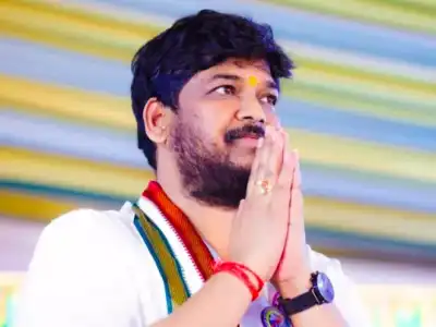 Jubilee Hills Bypoll: Not So Easy Cake Walk For Naveen Yadav As Surveys Suggest