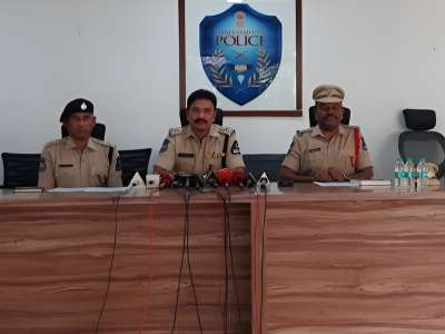 Film Nagar Police Arrest Man Impersonating IAS/IPS Officers, Cheating Citizens of Rs.10.5 Lakh