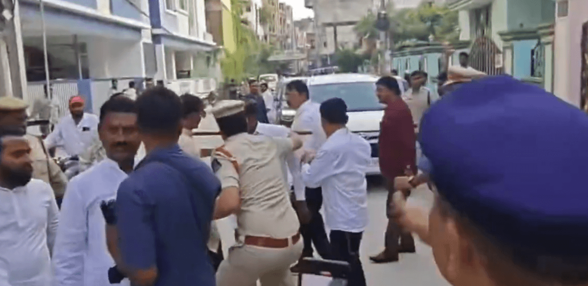 Police Lathi-Charge BRS Leaders Protesting Bogus Voting in Shaikpet Division