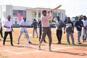 Police Win Friendly Cricket Match Against Press Team