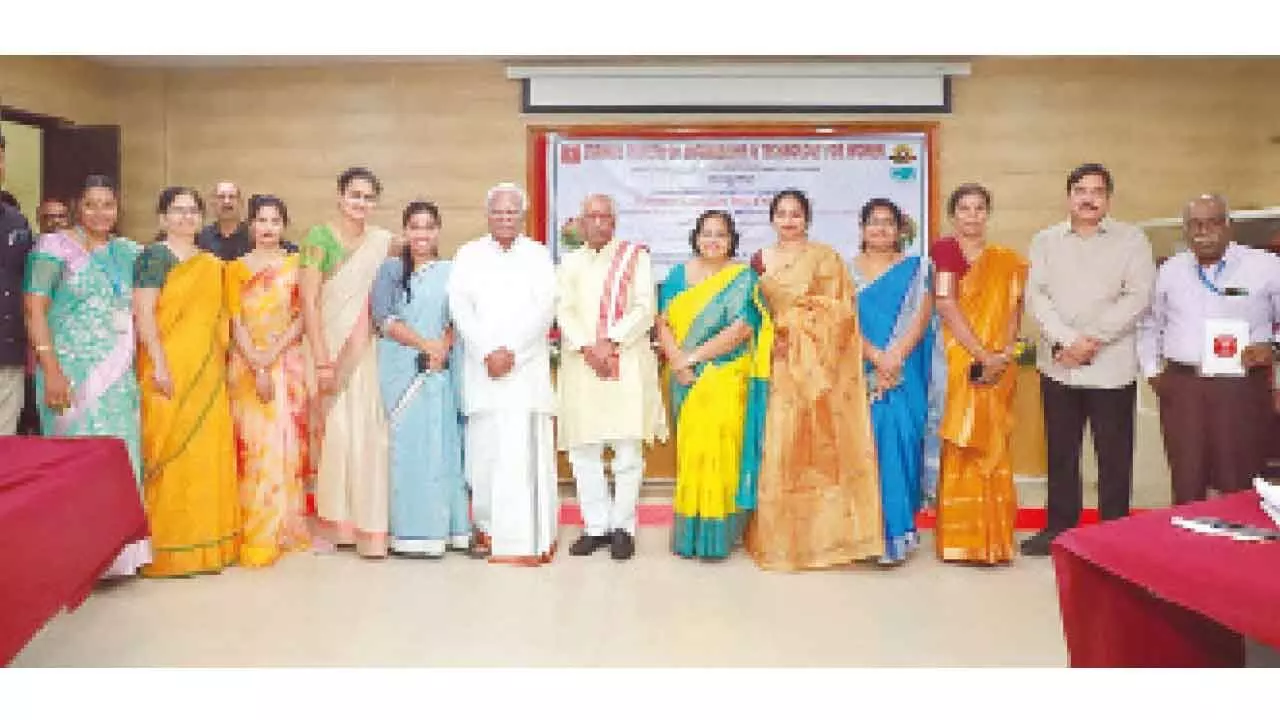 Stanley College Marks National Education Day