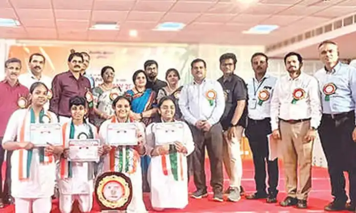 Students from Paramita School chosen for national arts competition