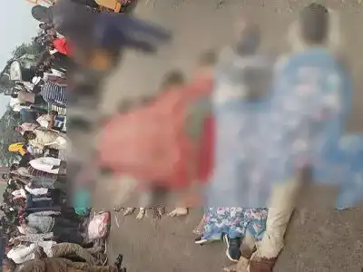 Tipper collides with RTC bus in Chevella: 17 dead