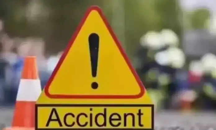 Travel bus collision overturns tractor injuring four