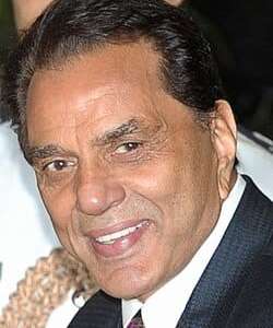Veteran Bollywood Actor Dharmendra Passes Away at 89 in Mumbai