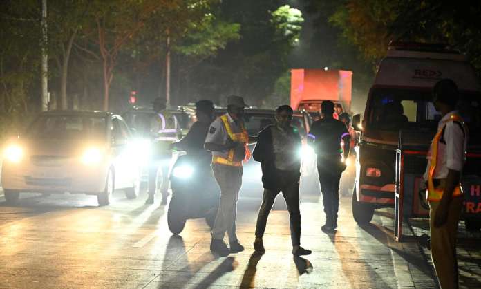 Hyderabad Police Chief leads drunk driving check
