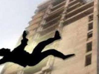 Hyderabad woman dies after falling while trying to escape father with boyfriend