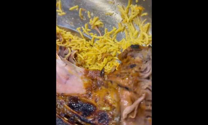 Man in Hyderabad finds cockroach in restaurant food