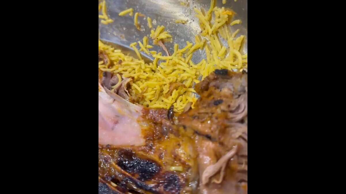 Man in Hyderabad finds cockroach in restaurant food