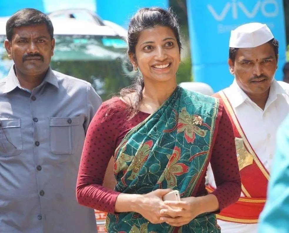 Telangana High Court Stays CAT Order on IAS Amrapali’s Telangana Allotment