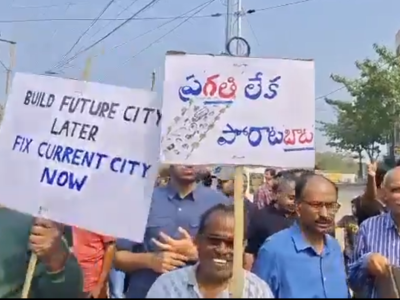 “Build Future City Later, Fix Current City Now”, Chandanagar Residents Protest Over Poor Road Conditions