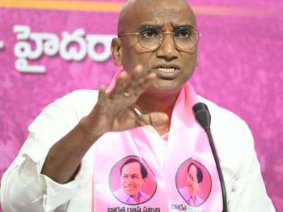 Hyderabad Police Commissioner Issues Notice to RS Praveen Kumar Over Allegations Against SIT Chief