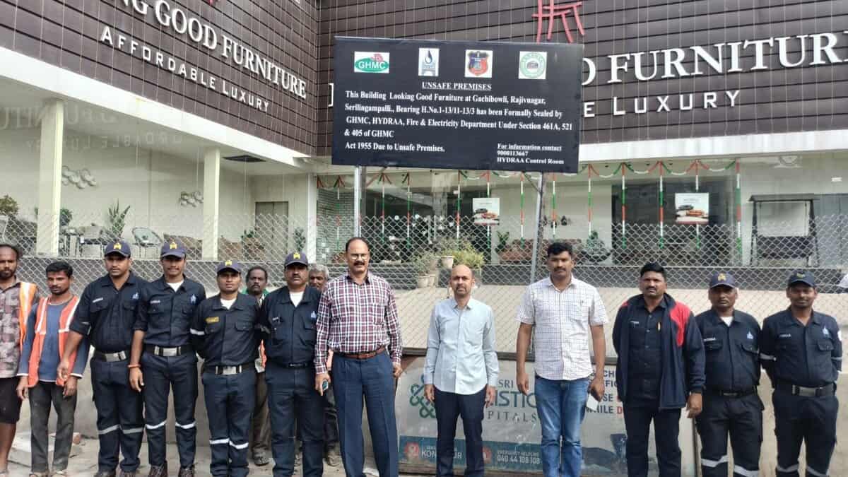 HYDRAA inspects fire safety, closes 6 shops on second day