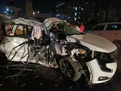 Two Engineering Students Killed, Three Injured in Medipally Road Accident