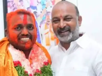 Biography of Karimnagar’s New Mayor Kolagani Srinivas