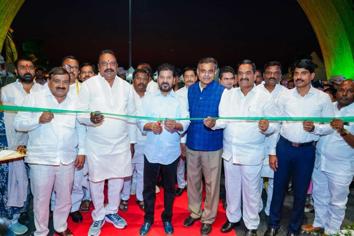 CM Revanth Reddy Inaugurates Eco Hill Park at Kothwalguda, Lays Foundation for Radial Road-2 Interchange