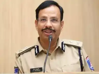 Hyderabad Police Commissioner warns against betting as IPL starts
