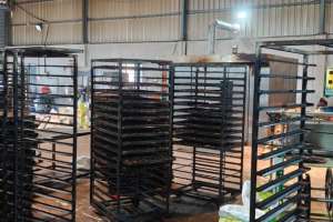 Illegal Bakery Using Rotten Eggs and Chemicals Busted in Katedan, Three Arrested