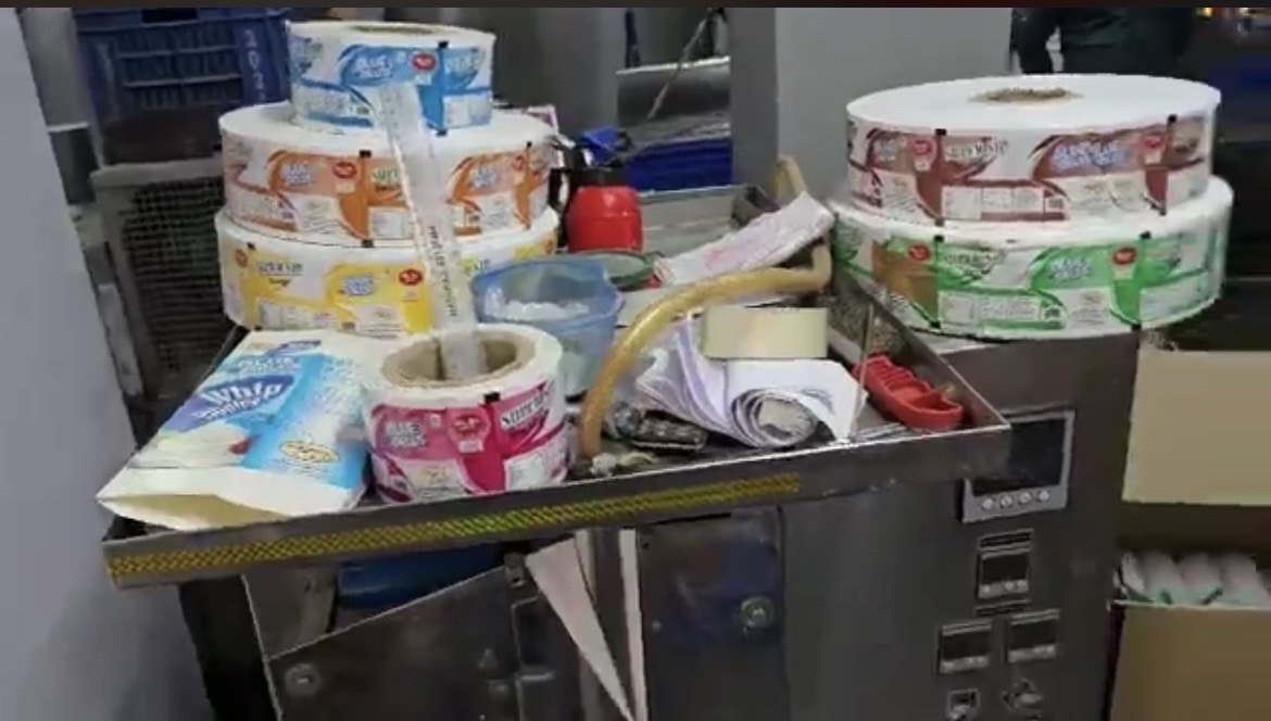 Illegal Ice Cream Unit Busted in Musheerabad, Adulterated Products Worth ₹1.75 Lakh Seized