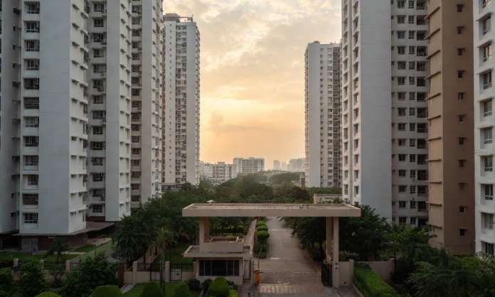 Hyderabad Gated Community Row: Viral Video Sparks Debate Over RWA Powers and Citizens’ Rights