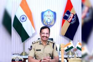 Hyderabad CP Urges RBI to Reform Banking System to Combat Cybercrime