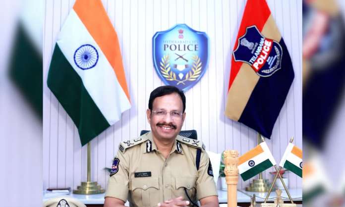 Hyderabad CP Urges RBI to Reform Banking System to Combat Cybercrime