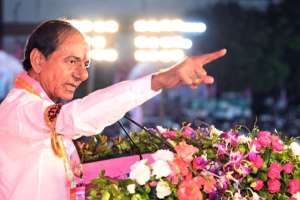 KCR in Jagtial: Powerful Speech, Jeevan Reddy’s Entry, Telangana Narrative & Sharp Attack on Congress