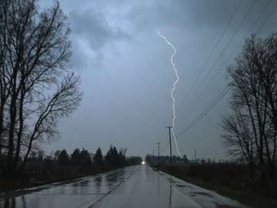 Telangana To Get Intense Thunderstorms Today After 42°C Heat Wave