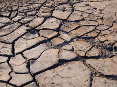 El Niño Alert for Telangana: Experts Advise Water Conservation as Rainfall May Reduce