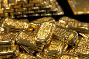 Gold Price Heavily Surge in Hyderabad After Import Duty Hike to 15%
