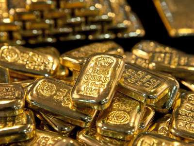 Gold Price Heavily Surge in Hyderabad After Import Duty Hike to 15%
