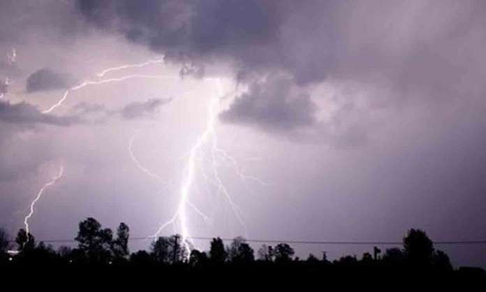 Severe Thunderstorms Alert Issued for Multiple Telangana Districts; Hyderabad Largely Spared