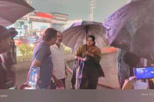 Cyberabad Municipal Commissioner Reviews Tellapur Ground Situation Amid Rain Alerts and Flooding Concerns