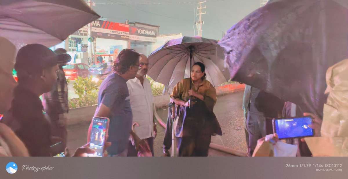 Cyberabad Municipal Commissioner Reviews Tellapur Ground Situation Amid Rain Alerts and Flooding Concerns