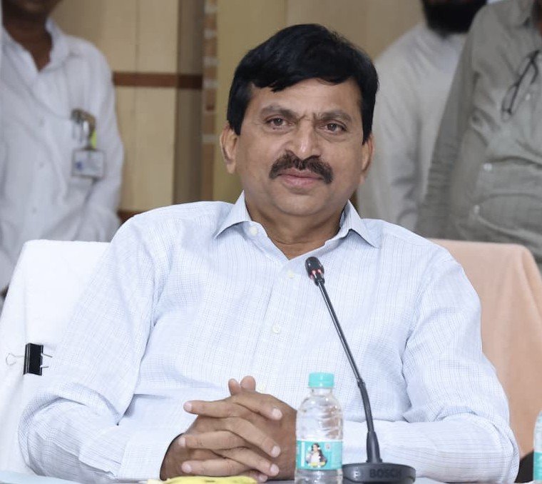 Heavy Rains Expected Across Telangana from June 19, State Machinery on High Alert